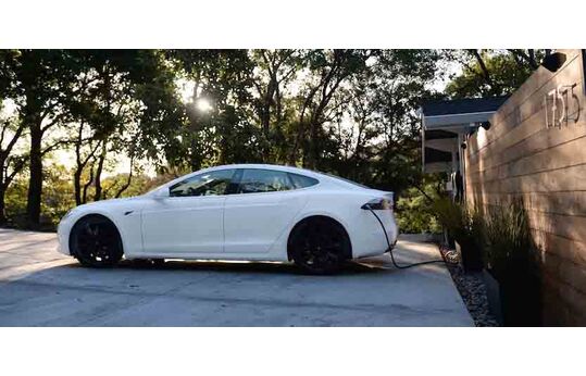 Pros y contras de los coches eléctricos